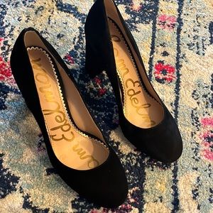 Sam Edelman Black Suede Heels Size 7